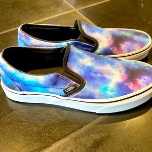 Galaxy womens vans